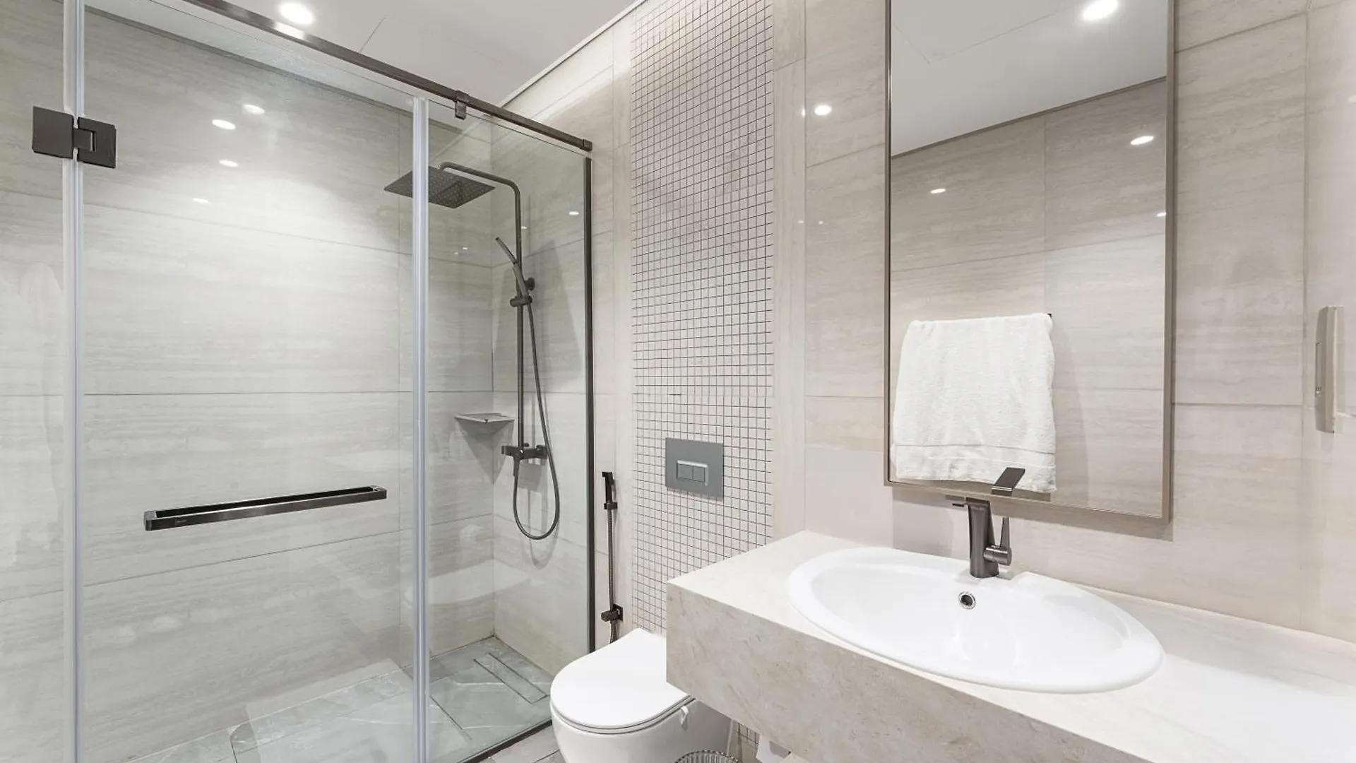 Amazing 1Br Apt In Business Bay - Nobles Tower - Close To Dubai Mall 0*,  United Arab Emirates